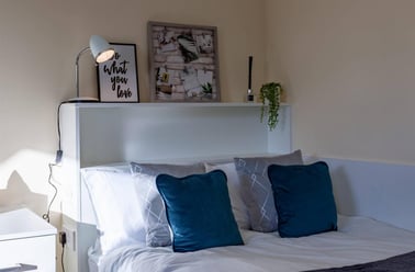 Dean Street, City Centre, Bangor - Image 3